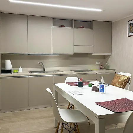 Beautiful In With Kitchen