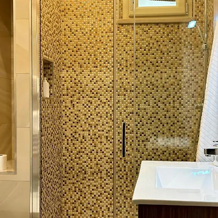 Stunning In Apartament *